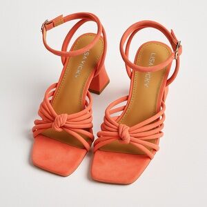 Lisa Vicky Women's Pink Strappy Heeled Sandals - NWT - Size 6